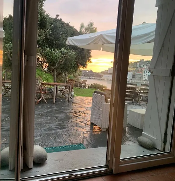 La Casa Del Pescatore B&B-1